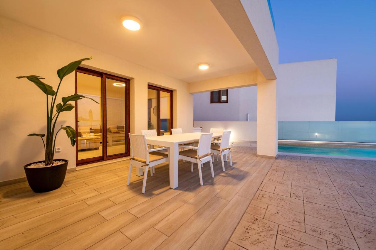 Villa Eventide เกนนาดี ภายนอก รูปภาพ